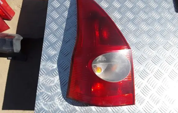 Renault Megane II Rear/tail lights 8200142684
