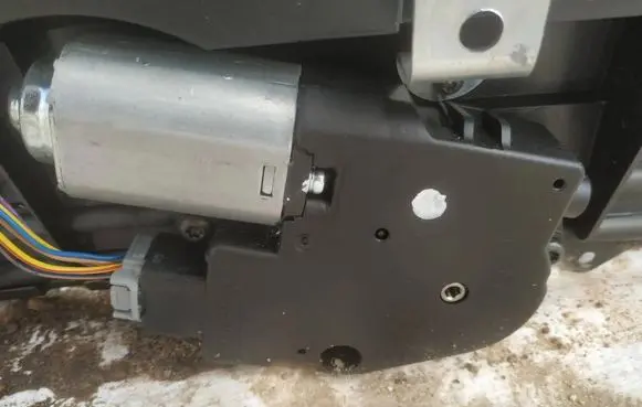 Jaguar XF Sunroof motor/actuator 