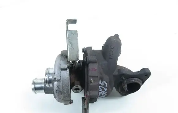 Ford Focus Turbo 7G9Q6K682BB