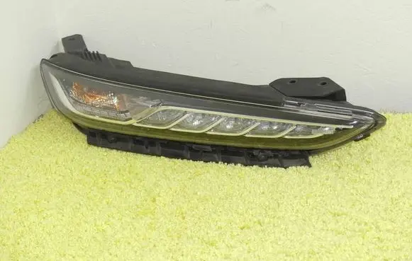 Hyundai Kona I LED Daytime headlight 92208-J9000