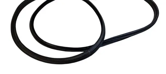 Subaru Forester SK Trunk rubber seal (body) 
