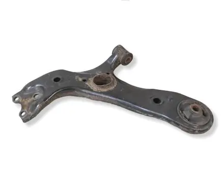 Toyota Auris E180 Front control arm 