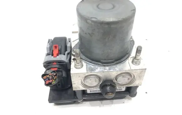 Audi A4 S4 B7 8E 8H ABS Pump 8E0910517H