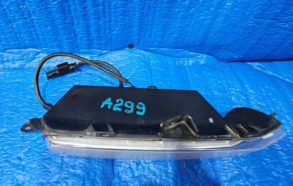 Mercedes-Benz E AMG W212 Front fog light A2128201256