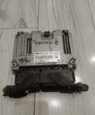 Opel Vectra C Engine control unit/module ECU 55205633