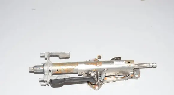 Steering wheel axle set