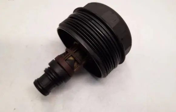 BMW 3 E90 E91 Oil filter cover 7508968 11427508968