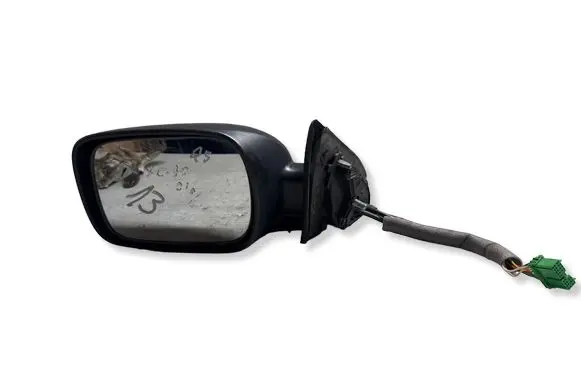 Volvo XC70 Front door electric wing mirror 015601