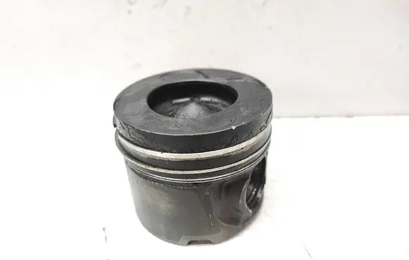 BMW X3 E83 Piston 84L107