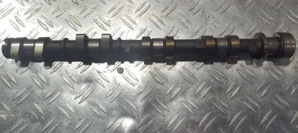 Ford Focus Camshaft l913b