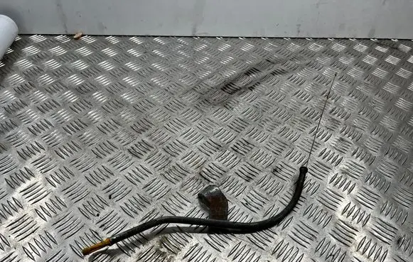 Lexus GS 300 350 430 450H Oil level dip stick 