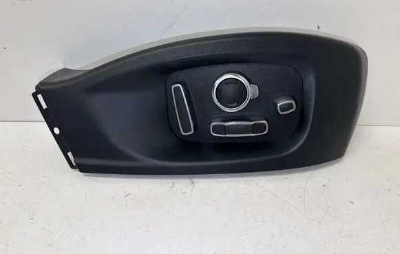 Jaguar I-Pace Seat control switch GX6314B566DB