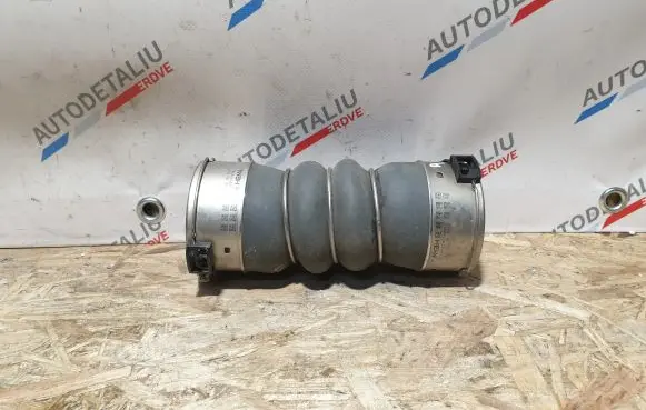 BMW 4 F32 F33 Intercooler hose/pipe 8507706 11618507706
