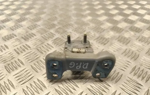 Mercedes-Benz E W212 Tailgate/trunk/boot hinge