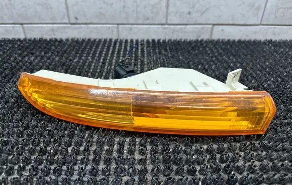 Front indicator light
