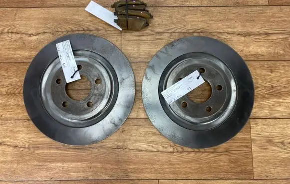 Ford Explorer VI Rear brake disc L1MC2A315A