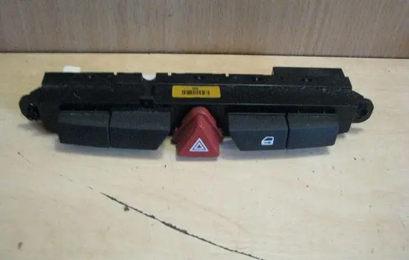 KIA Ceed A set of switches 937901D000