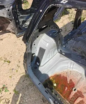 Volkswagen Golf VII Rear quarter panel