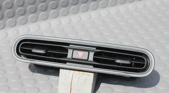 Hyundai Kona I Panel trim HYUNDAI97410J9AA0 97410J9AA0 202303230136