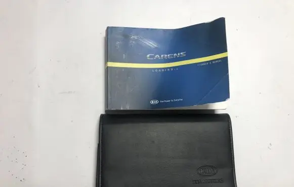 KIA Carens III Owners service history hand book 