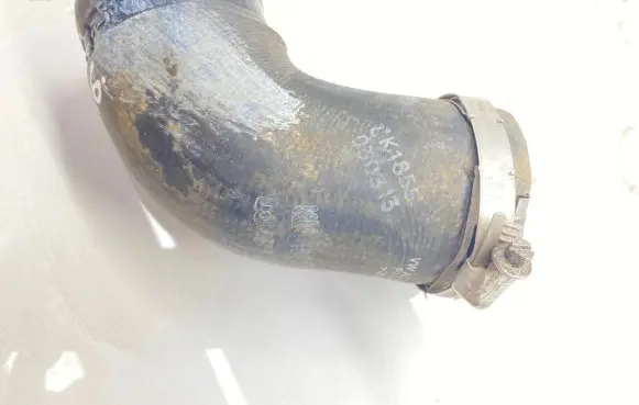 Audi Q3 8U Intercooler hose/pipe 5N0145833A 129367R0 Ck1855