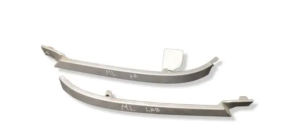 Mercedes-Benz ML W163 Under headlight/headlamp trim 1638260177 1638260277