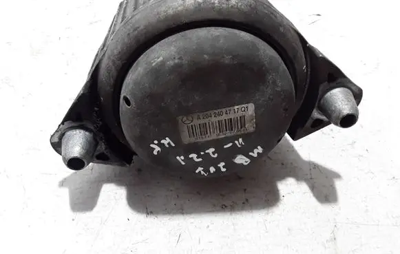Mercedes-Benz E C207 W207 Engine mount bracket A2042404717