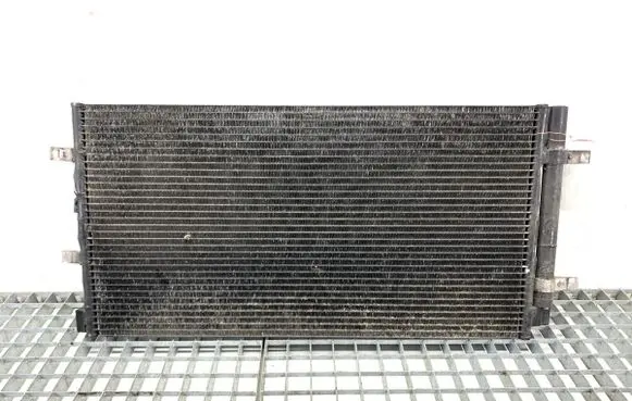 Audi A4 S4 B8 8K Coolant radiator 