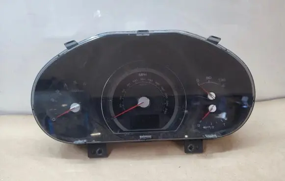 KIA Sportage Speedometer (instrument cluster) 940013U195
