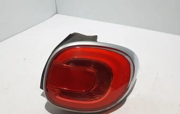 Fiat 500L Rear/tail lights 51945058