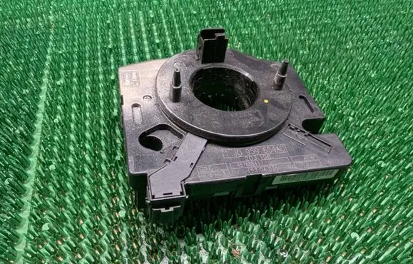Volkswagen Golf IV Airbag slip ring squib (SRS ring) 1J0959654AC 4576884 203106