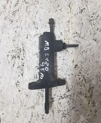 Mercedes-Benz C W202 Clutch slave cylinder 2022900011