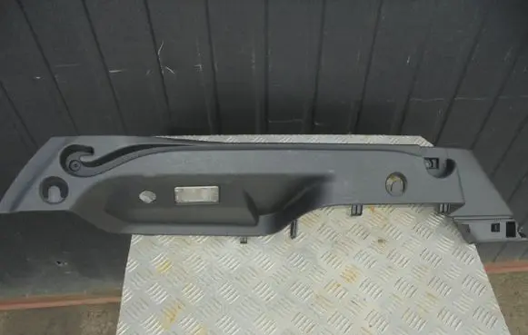 Renault Megane III Trunk/boot side trim panel 799128073R