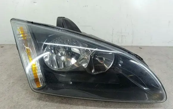 Ford Focus Headlight/headlamp 