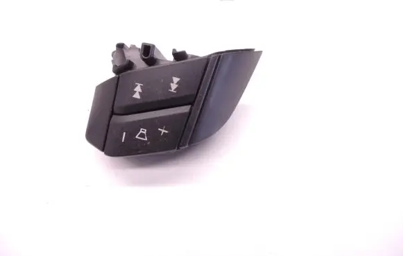 Volvo XC90 Steering wheel buttons/switches 8685484 D49