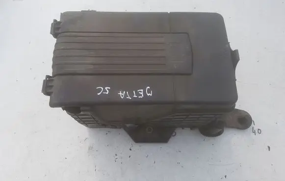Volkswagen Jetta VI Battery box tray 