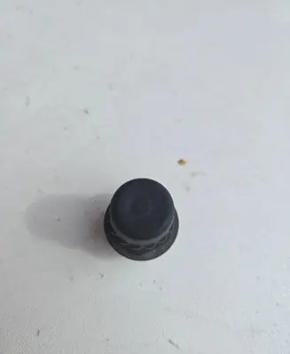 BMW X2 F39 Tailgate/trunk/boot lid buffer 