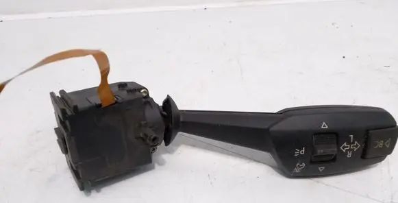 BMW 3 E90 E91 Indicator stalk 01108100