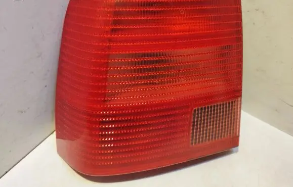Volkswagen PASSAT B5 Rear/tail lights 3B5945095L 110998