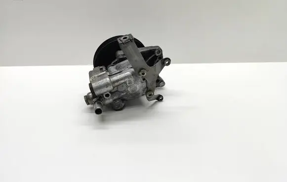 BMW 5 E60 E61 Power steering pump 6781486 678148603 7652974117