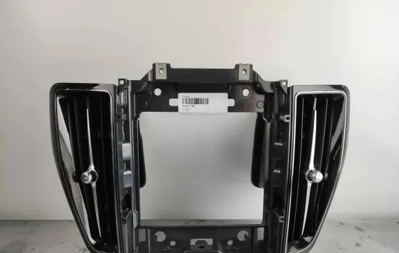 Volvo XC60 Dash center air vent grill 31417738