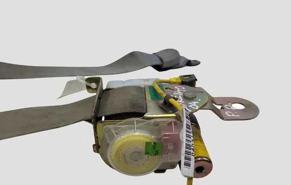 KIA Sorento Front seatbelt 0432022