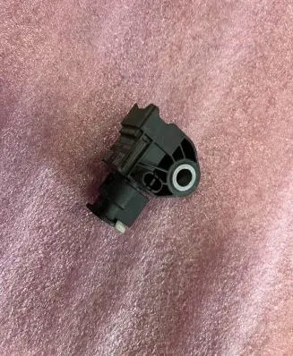 Mercedes-Benz C W205 Airbag deployment crash/impact sensor A2139051300