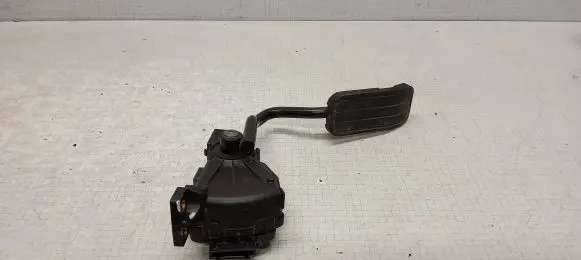 Opel Zafira A Accelerator throttle pedal 6PV00777003 7M1721603A 38VW9F836AB