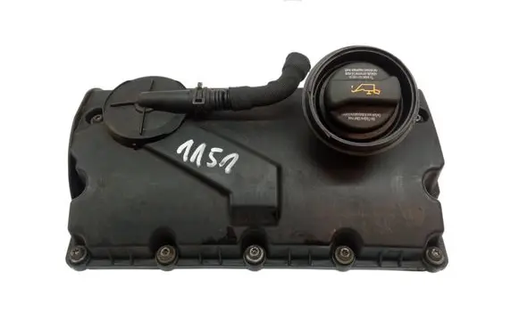 Skoda Octavia Mk2 (1Z) Rocker cam cover 038103469AD