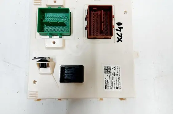 Volvo XC40 Comfort/convenience module 31684742