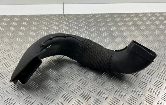 Jaguar XF X250 Air intake duct part 8X239A673AB 8X239A673BA AW939A673AA
