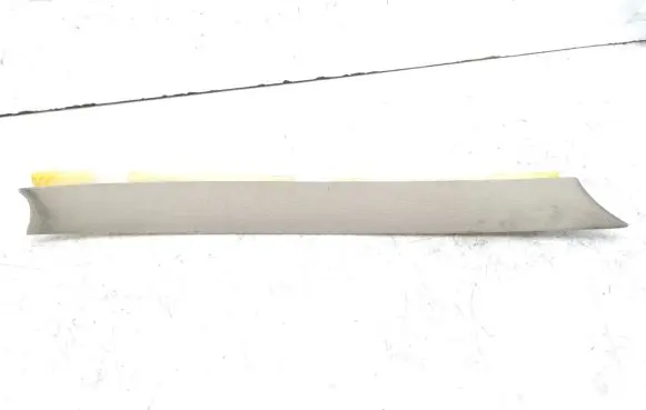 (D)pillar trim (top)