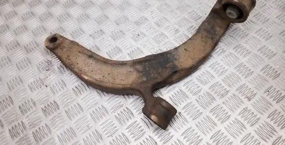 Volkswagen Transporter - Caravelle T5 Front lower control arm/wishbone 7H0407166D