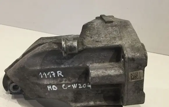 Mercedes-Benz C W204 Engine mounting bracket A6512230004